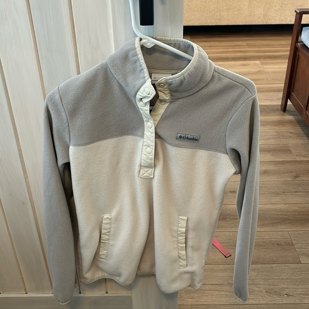Columbia 1/4 button up fleece with pockets